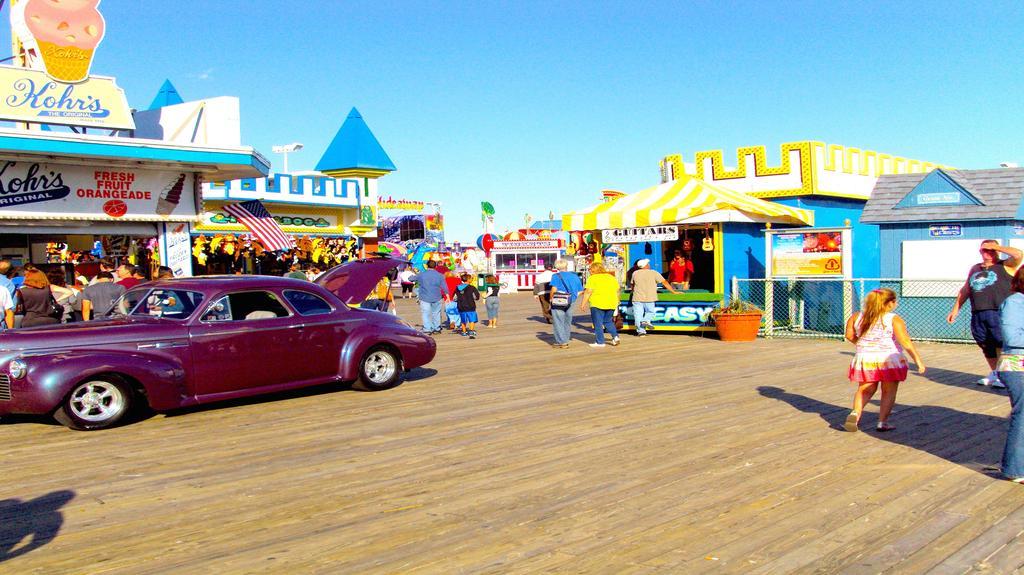Buoy 16 Motel By The Beach Seaside Heights Exterior photo